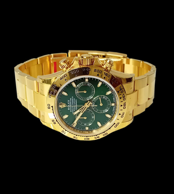 Replica Rolex Daytona John Mayer vista en ángulo con esfera verde y bisel taquimétrico