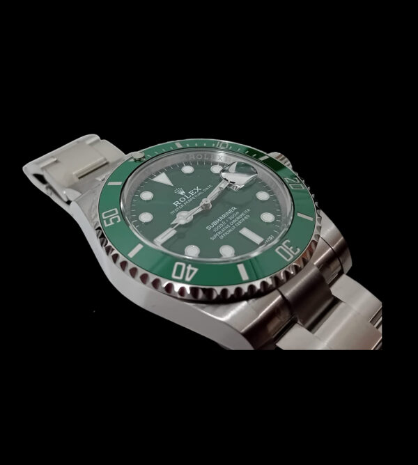 rolex hulk replica detalle bisel cerámico verde esfera luminiscente